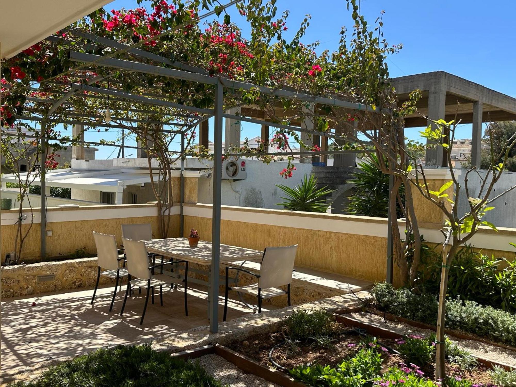 Deppys Apartment Porto Heli Extérieur photo
